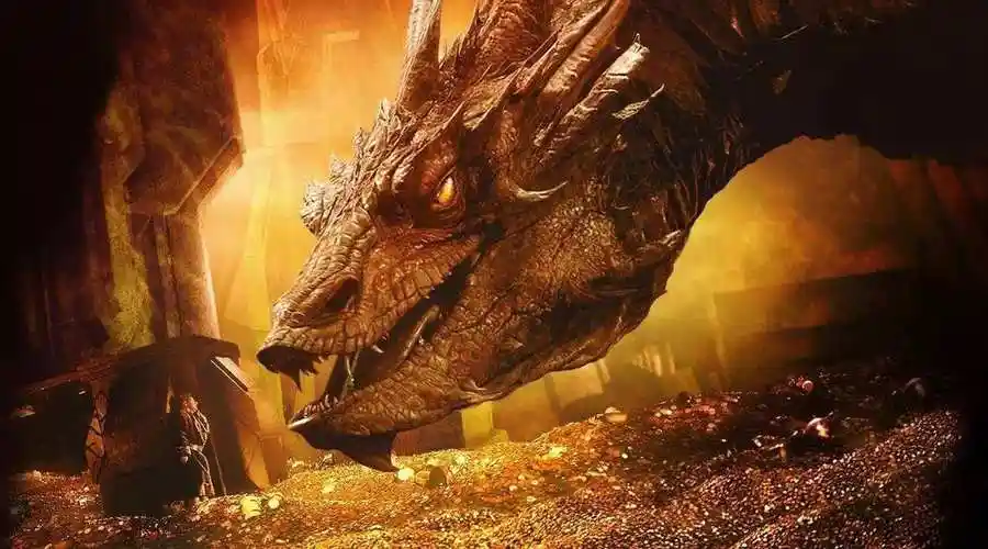 霍比特人2:史矛革之战,史诗级魔幻电影,巨龙占领矮人王城