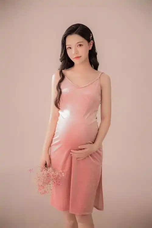 2020新款孕妇写真拍照服装影楼大肚孕照拍照摄影服饰影楼孕妈衣服