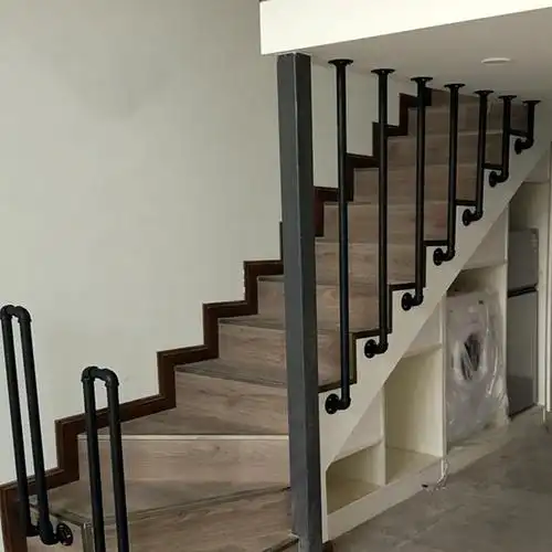 简约现代铁艺水管楼梯扶手护栏围栏北欧式室内外阁楼别墅防护栏杆 l型