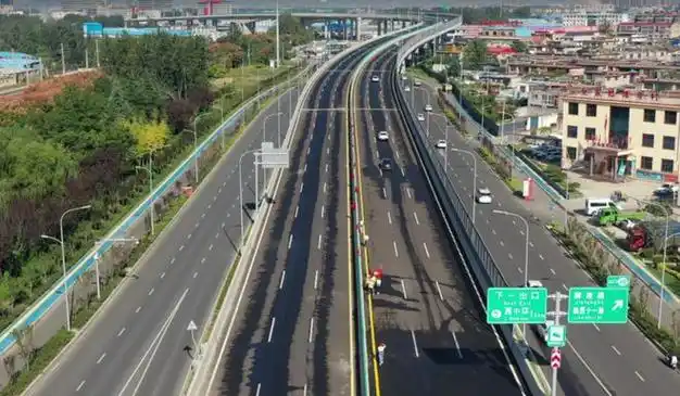 同时本工程完成将与蒙山高架和沂河路高架实现无缝衔接,极大便捷市