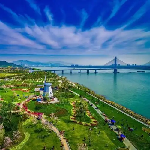 富阳加快将富春山居图变为共同富裕实景图