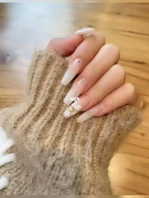 给美甲换套新装仙气十足高端大气