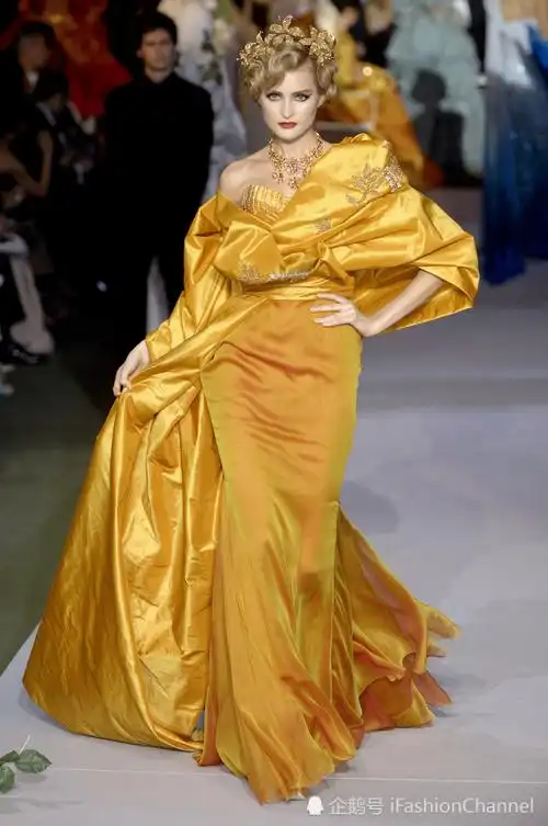 致敬经典,定义奢华;dior在凡尔赛宫创造的顶级名媛舞会,美到极致