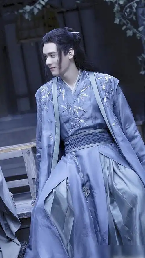 《山河令》温客行见自家阿絮穿的盛世美服,花花绿绿穿出了仙气!