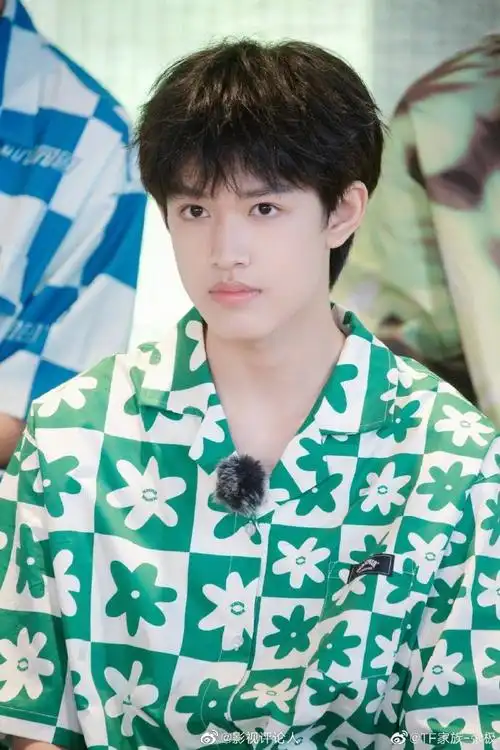 tf家族三代晒宝藏花絮照