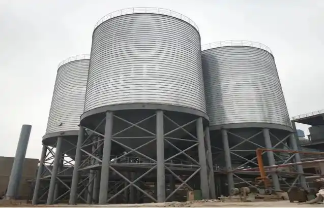 大型粮食钢板仓