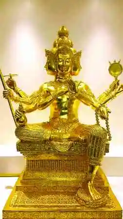 四面佛象征大智慧.