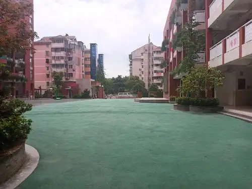 扬州市拉萨路宝船小学