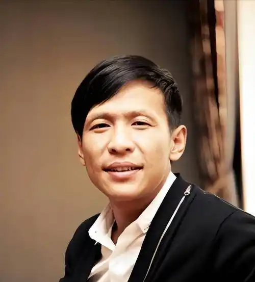 这一次,抛弃发妻娶小8岁粉丝的宋小宝,终于还是尝到了"苦果"