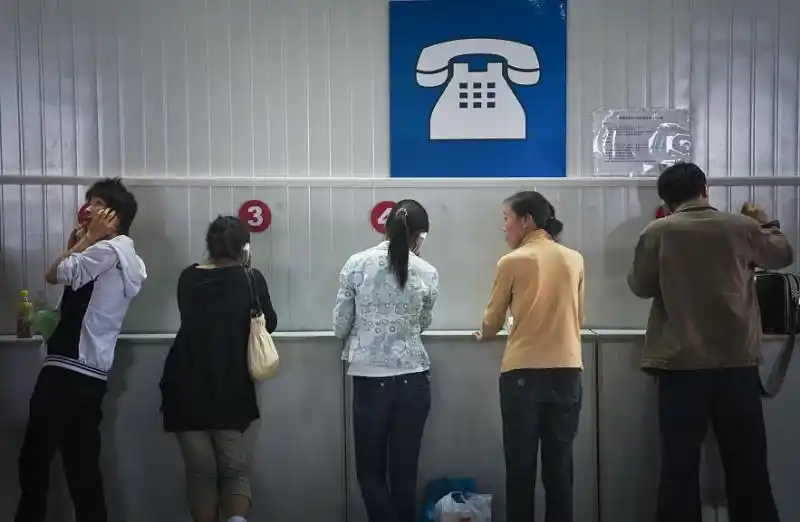 【海上记忆】从电话间阿姨到bp机,那些年上海人经历的打电话变迁