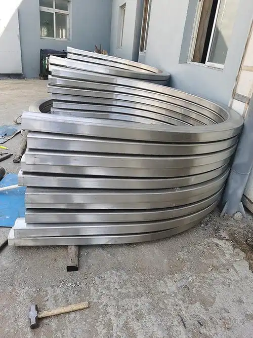 不锈钢拉弯_型材拉弯加工厂_弯弧加工_沈阳拉弯厂-沈阳隆发型材拉弯厂