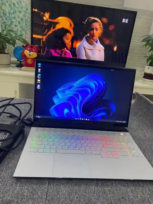 95新m17r3高配外星人笔记本电脑300hz电