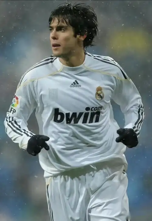 皇马记忆本期卡卡皇马时期帅照