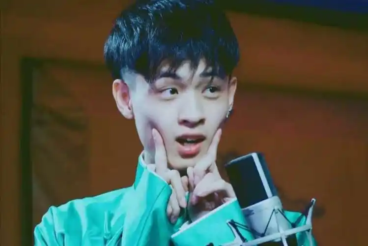 秦霄贤73 - 堆糖,美图壁纸兴趣社区