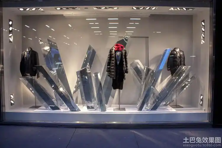 服装店玻璃橱窗效果图设计图片赏析