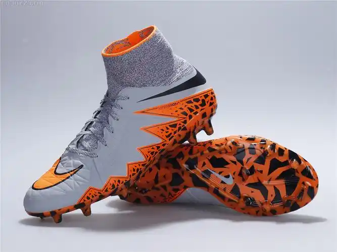 第三滴血—nike hypervenom phantom ii fg毒锋二代超顶级足球鞋静态