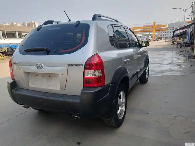 现代 途胜 2008款 2.0 自动舒适型天窗版