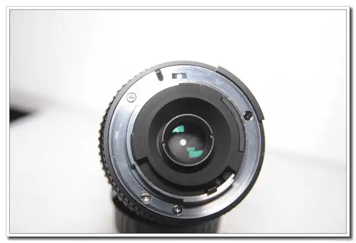 镜头——尼康35-70/3.3-4.5,190元包非偏