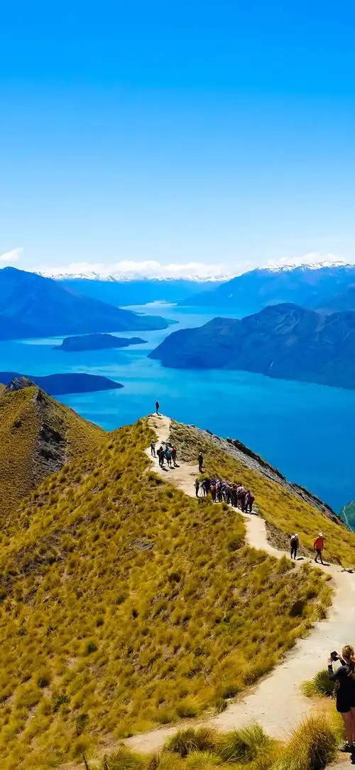 新西兰瓦纳卡湖绝世美景
