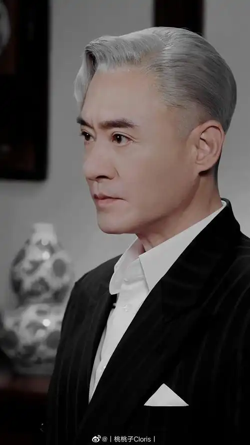 修庆慕容复 舞剑 挽剑花 打戏!