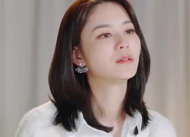 林峯自曝主动追求张馨月开小号维护妻子这才是用情至深的模样