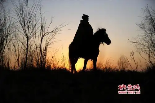 一人一马一江湖