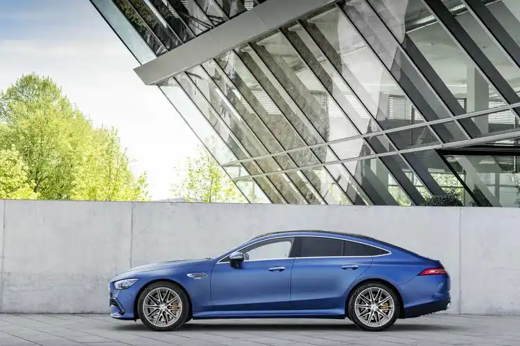 性能豪华结合新一代梅赛德斯amggt四门首发