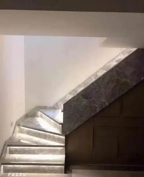 楼梯石材踢脚线怎么设计?