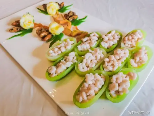 有国宴之称的江苏运河宴,24道菜摆盘精致,特色面入选苏州十碗面