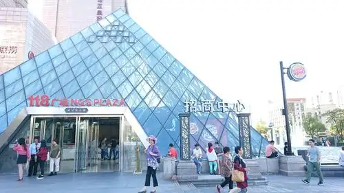 写美篇上海威尼斯小镇位于上海市普陀区金沙江路1685号(在118广场附近