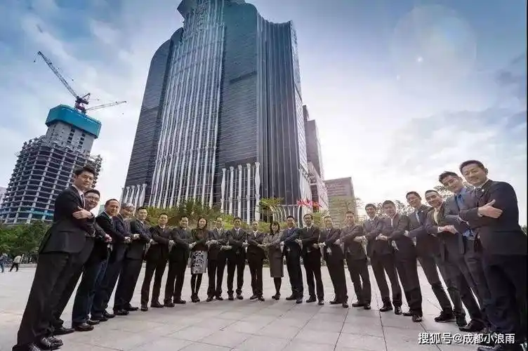 团队形象照拍摄每张照片都彰显团队的形象