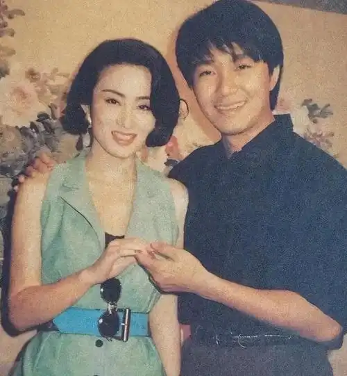 张敏曾和刘德华周润发搭戏后退圈经商被骗千万港元今如何