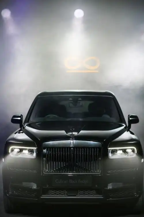 暗夜君王驾临劳斯莱斯blackbadge库里南中国首秀