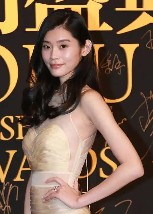 奚梦瑶个人资料,奚梦瑶家世介绍_家庭_生涯_上海