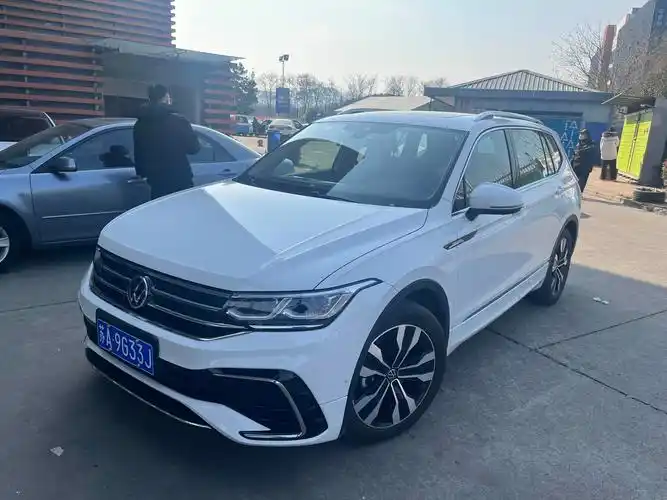 大众2022款 途观l 330tsi 自动两驱r-line越享版,二手车,南京二手车