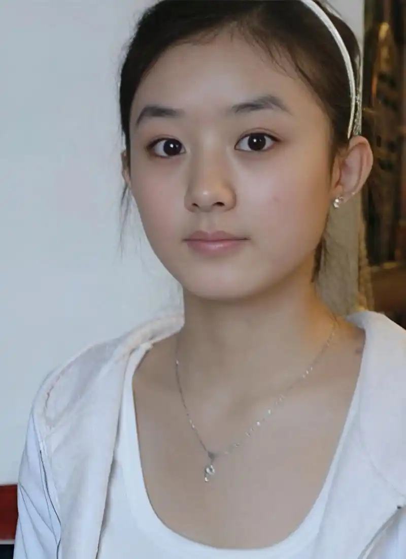 赵丽颖:从河北姑娘到80后顶流,她凭什么成为当家花旦?