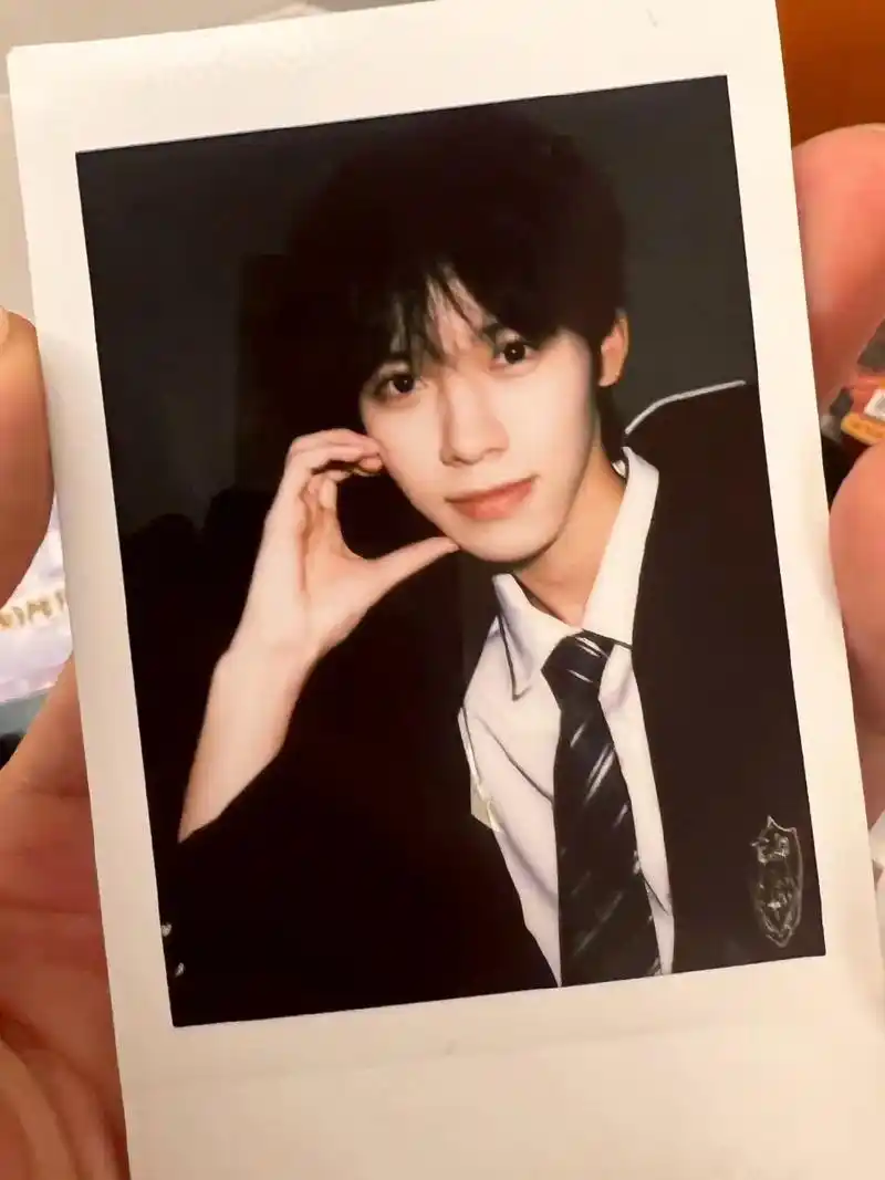 人无法预估一个瞬间的价值 直到它成为回忆 #胡洁 - 抖音