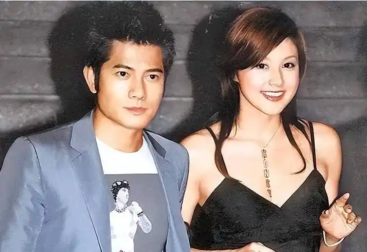 黎明娶了女助理,郭富城和小美29年还是好友,男偶像身边的女人们_方媛