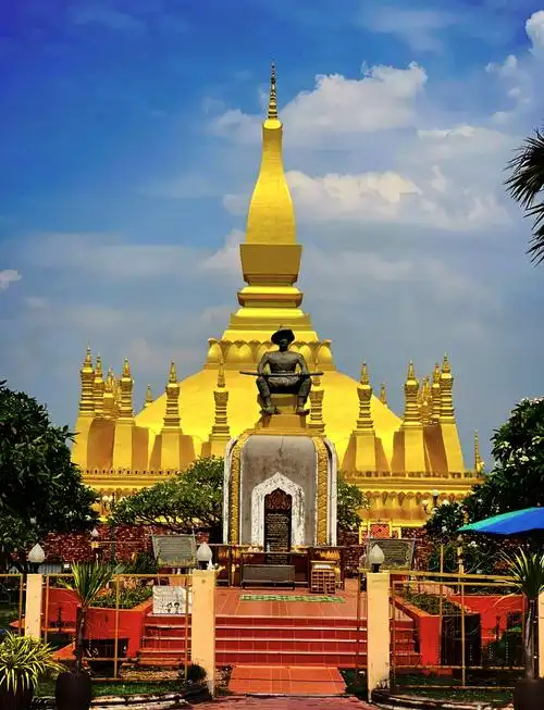 万象旅游必去景点 万象,老挝的魅力之都,等你来探索!