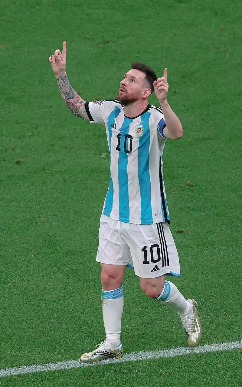 梅西高清壁纸.是梅西,是球王,是领袖#梅西 #世界杯 #阿根 - 抖音