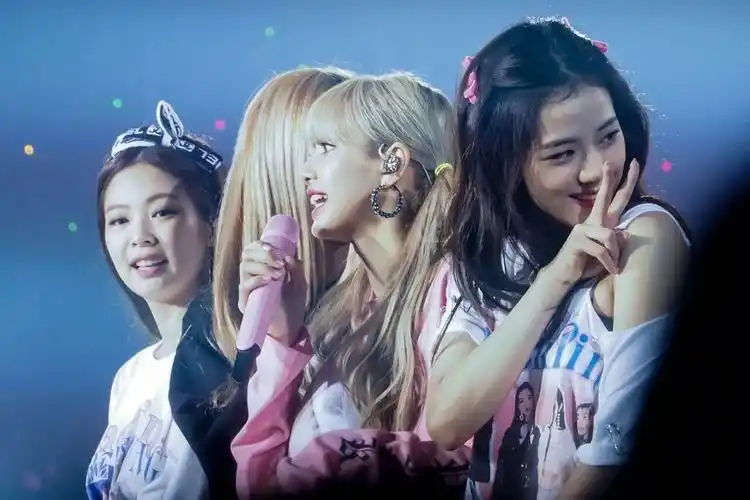 推荐blackpinkipad壁纸