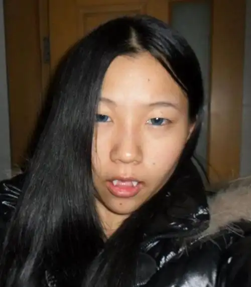 鬼节道具僵尸牙齿-电影道具鬼牙 吸血鬼假牙-鬼屋道具 拍摄道具