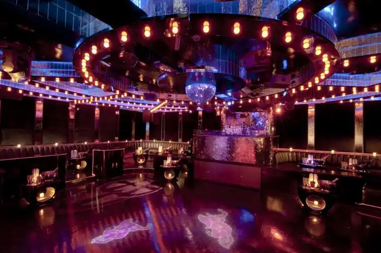 从著名夜店粉象的倒掉,看纽约夜生活商业模式10年变迁