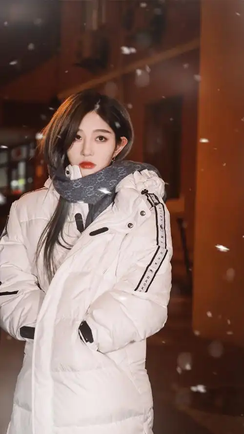 周诗雨王奕美杜莎的温柔舞台