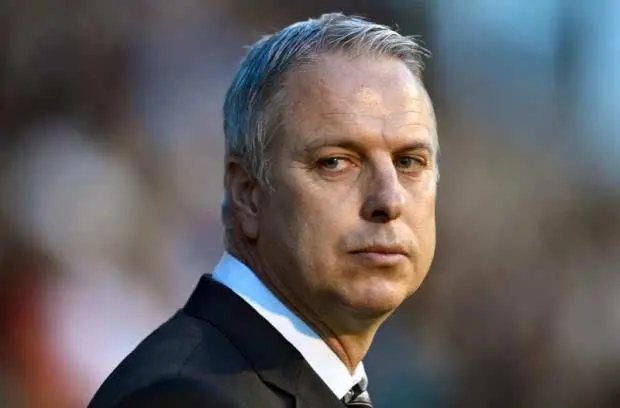 官方:富勒姆解雇主帅西蒙斯