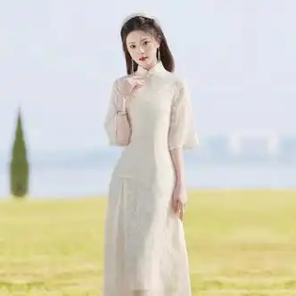 气质旗袍2023年新款夏季改良连衣气质高米白色旗袍雪纺剪花面料衣l