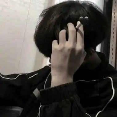 高冷男头像图片侧脸帅气_高冷男生头像_头像屋 - 易云微信头像 男女