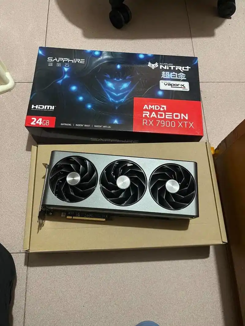 蓝宝石7900xtx超白金oc 24g显卡,包装齐全,23年11月购买的,轻度使用