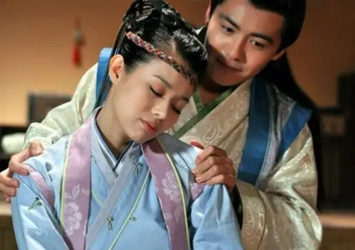 辣妈俏爸胡杏儿于波演绎隐婚男女