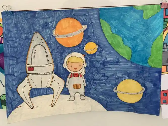 《我的未来太空》 李佳静 一等奖